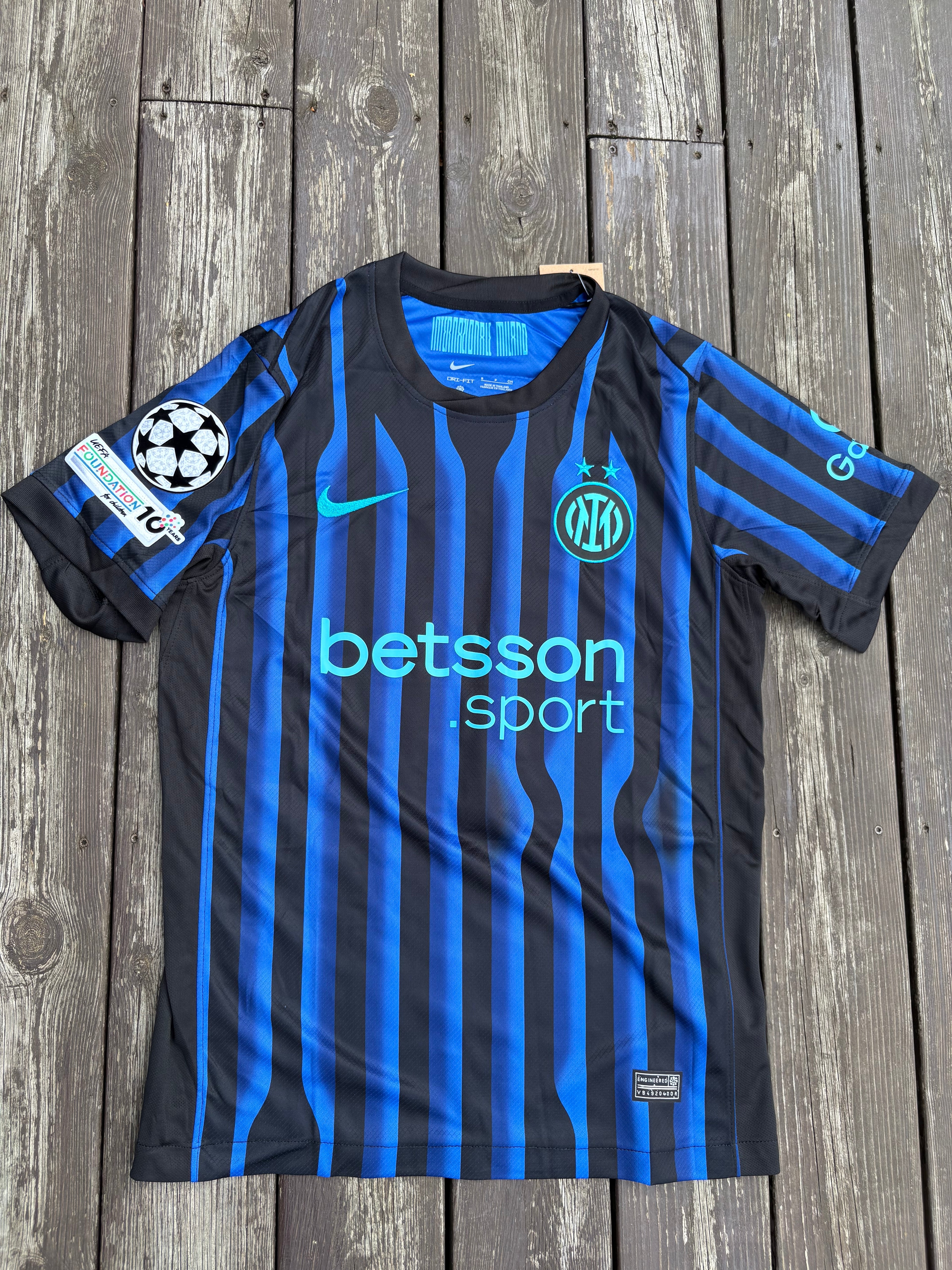 INTER MILAN HJEMMEDRAKT 2025/26 MED CHAMPIONS LEAGUE BADGE
